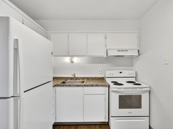 13130 SE Powell Blvd APT 14