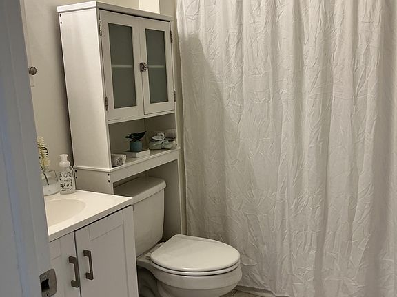 5th image of 52 Clifford Rd #1C