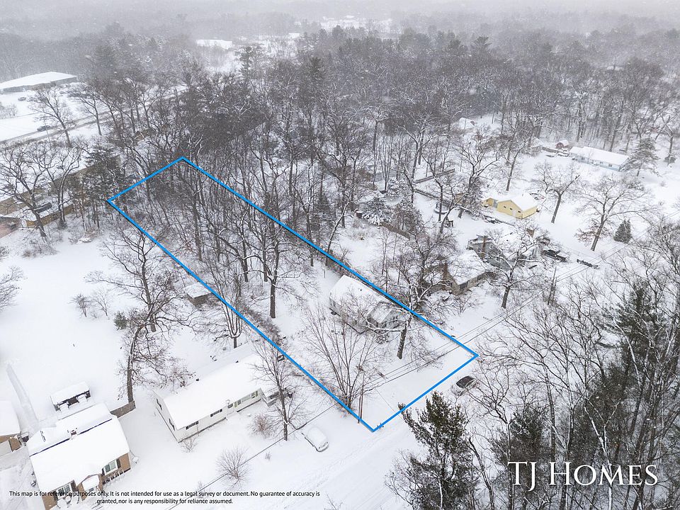 948 Becker Rd, Muskegon, MI 49445 | Zillow