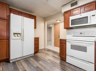 100 Chittenden Ave APT C1, Columbus, OH 43201