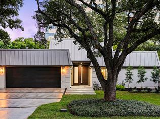 2043 Macarthur St, Houston, TX 77030