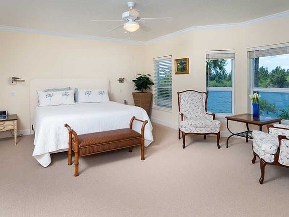 5th image of 8885 W Orchid Island Cir APT 404