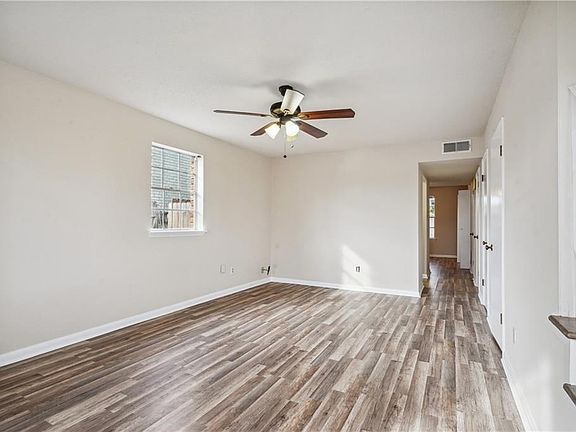 4th image of 4707 Grammar Ave