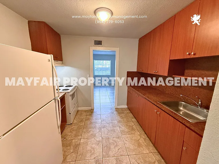 400 Opa Locka Blvd — Photo 19