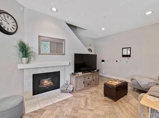 18347 Saticoy St UNIT 13, Reseda, CA 91335