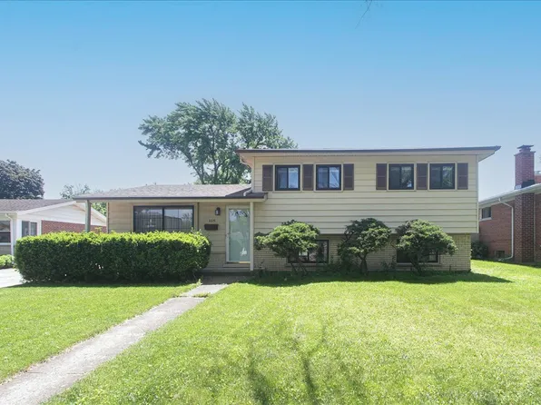 115 David Dr, Bensenville, IL 60106