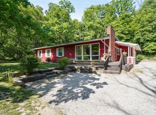 901 N Medina Line Rd, Akron, OH 44333