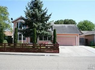 832 Loadstone Ct, Rohnert Park, CA 94928