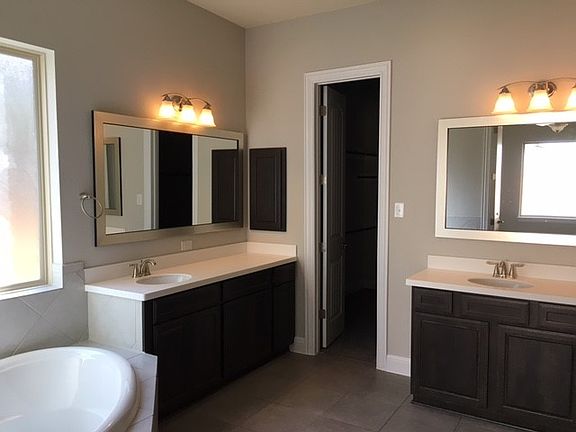 3rd image of 15504 La Catania Way