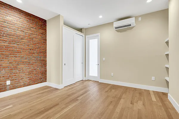 Rented by Cooper & Cooper Real Estate | media 11