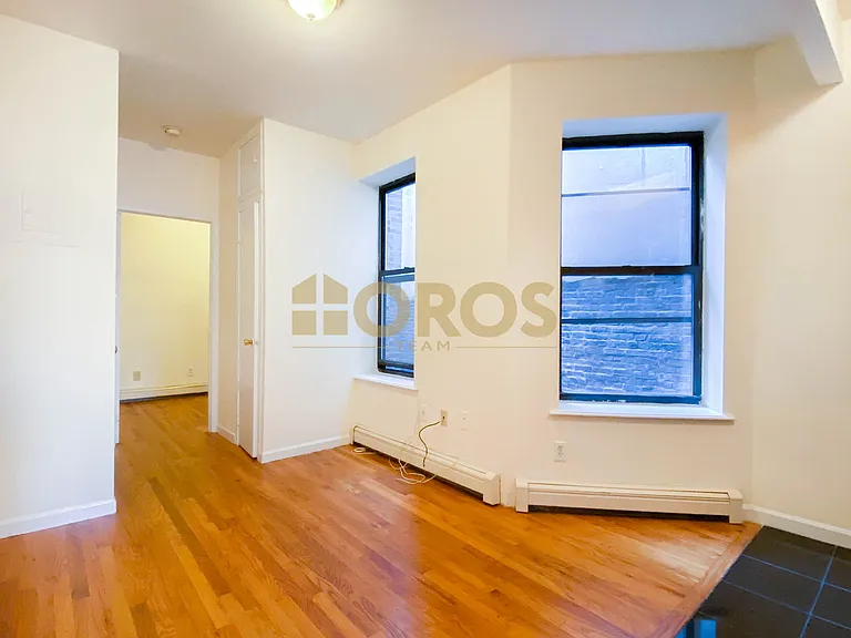 200 E 7th St #6A — Photo 3