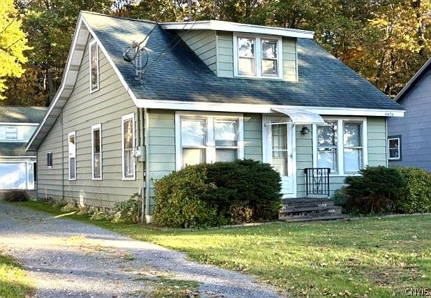 1st image of 6636 N Lakeshore Rd