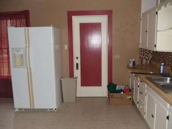 3rd image of 715 N Buffalo Ave