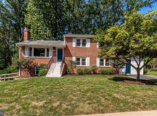 4238 Berritt St, Fairfax, VA 22030