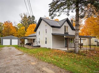 8212 Tindall Rd, Davisburg, MI 48350