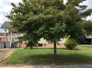 516 Clarendon Ave, Vineland, NJ