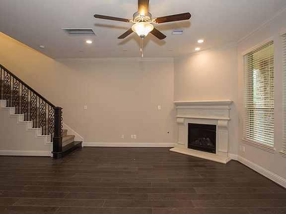 The Pinot Family Room