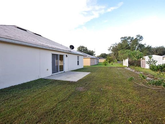 2nd image of 427 Gannet Ct