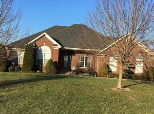 54 Lakeside Dr, Taylorsville, KY 40071