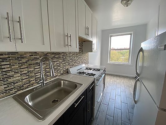 2nd image of 41-29 46th St #6M
