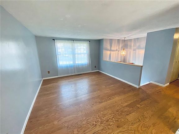 4th image of 1216 Tidewood Dr