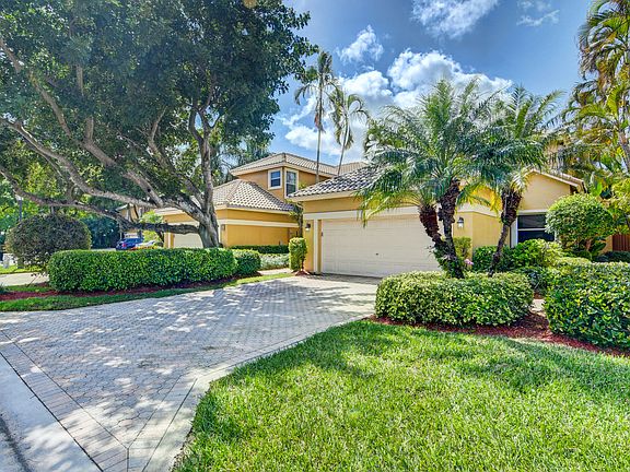 Home For Sale In Broken Sound Country Club