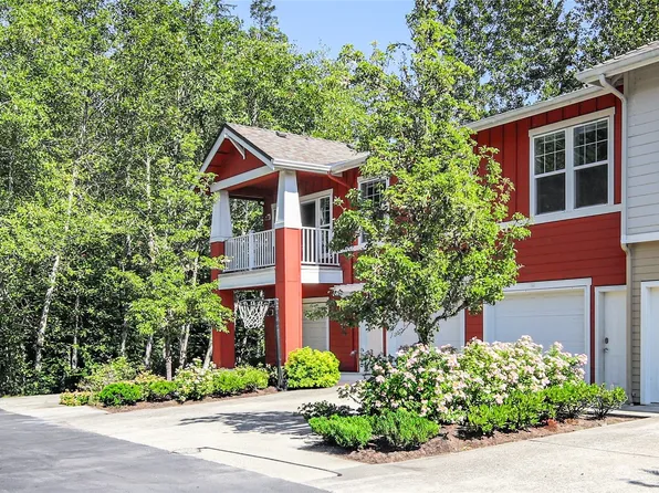 22669 NE Alder crest Drive #204, Redmond, WA 98053