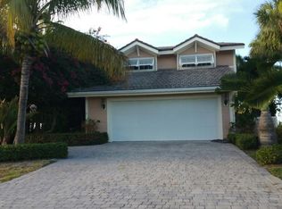 4050 NE Joes Point Rd, Stuart, FL 34996