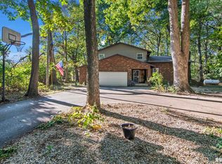 6435 Minder Rd, Rochester, IL 62563