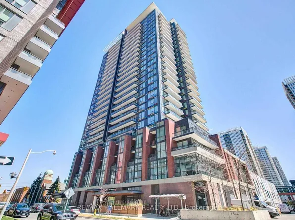 225 Sackville St #2501, Toronto, ON M5A 0B9