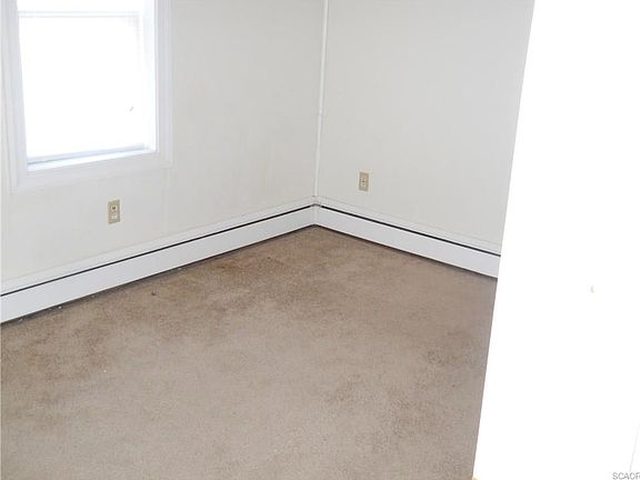 4th image of 8445 Nylon Ave