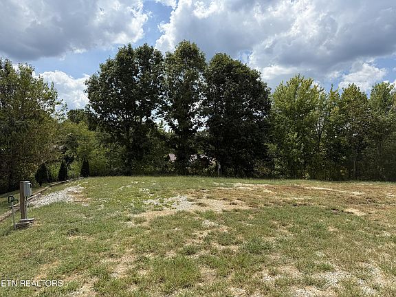 4th image of 139 Brimstone Rd