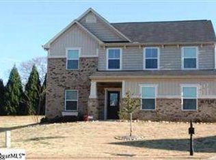 120 Platte Ln, Simpsonville, SC 29680