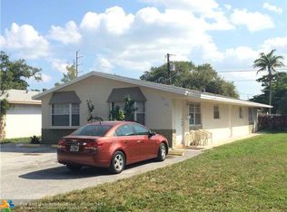 23 SW 8th Ct, Hallandale Beach, FL 33009