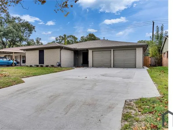 705 Littlewood St, Baytown, TX 77521