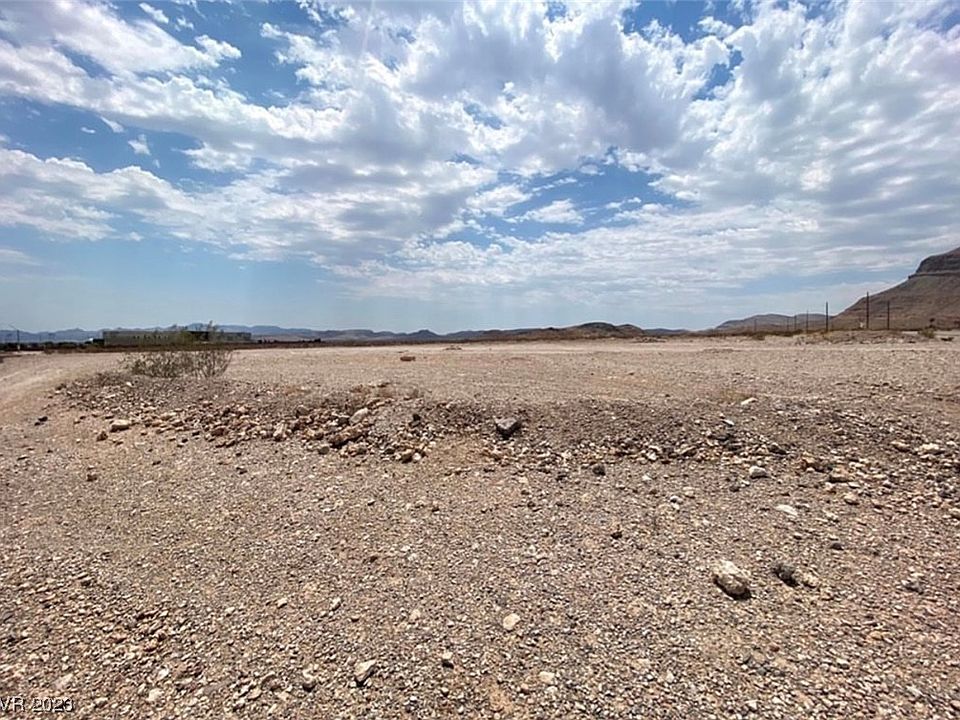 1st image of Cactus Avenue And Quarter Horse Ln