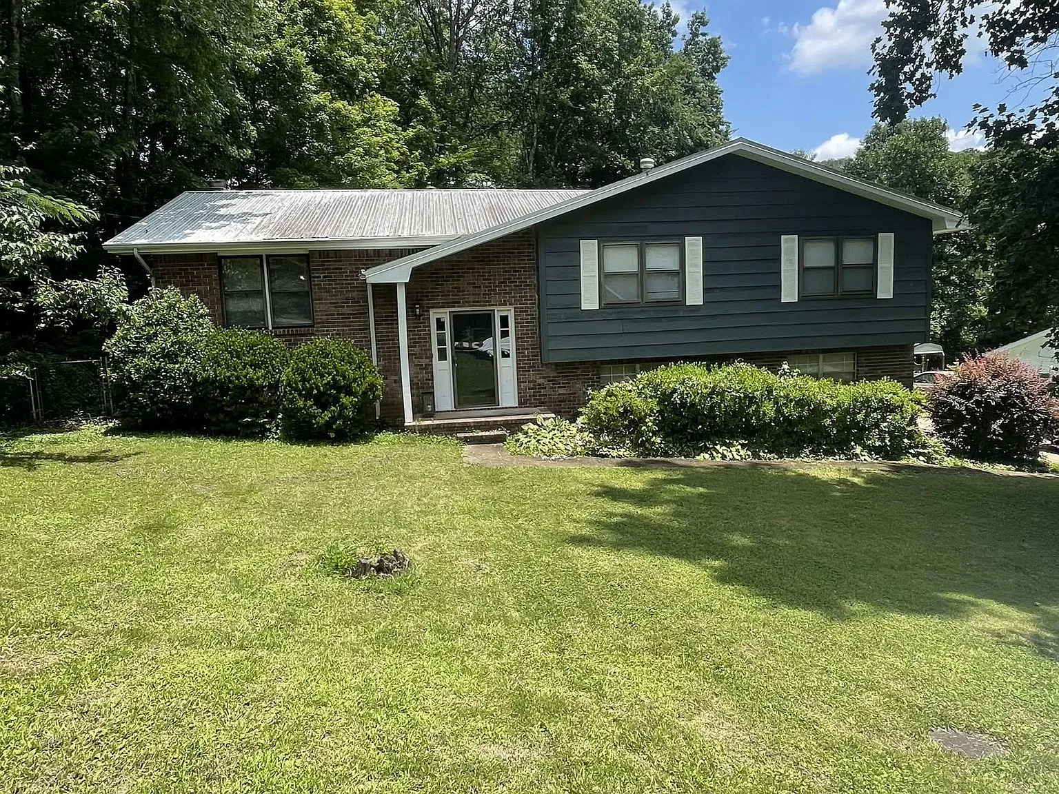 322 Shady Crest Dr — Photo 4