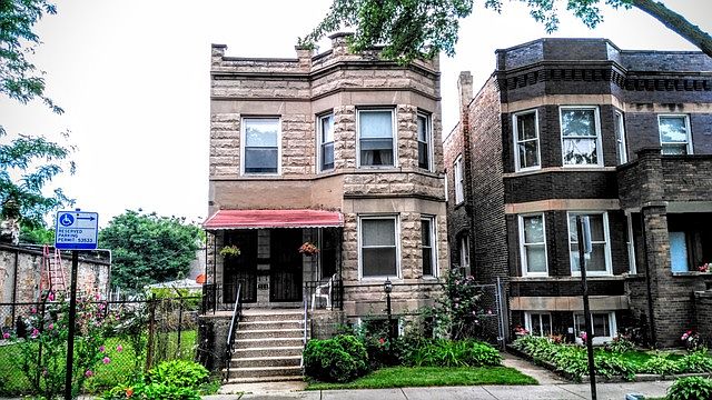 1st image of 739 S Kilbourn Ave