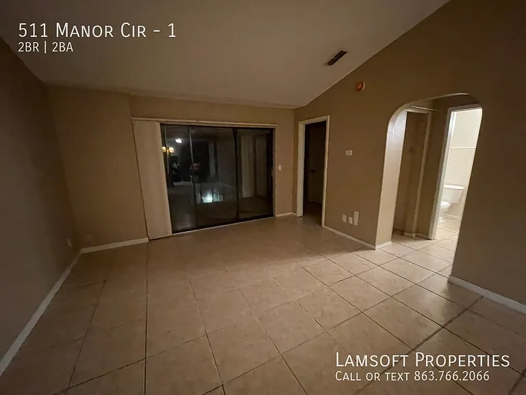 511 Manor Cir #1 — Photo 36