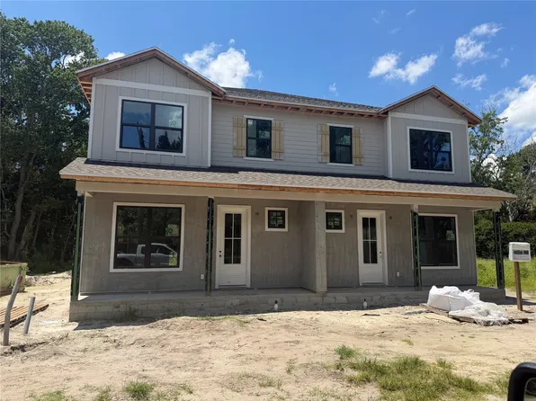 327 S 3rd St, Fernandina Beach, FL 32034