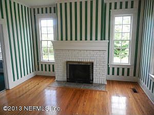 4th image of 3904 Saint Johns Ave