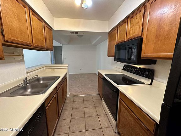 5th image of 10610 S 48TH Street #1077