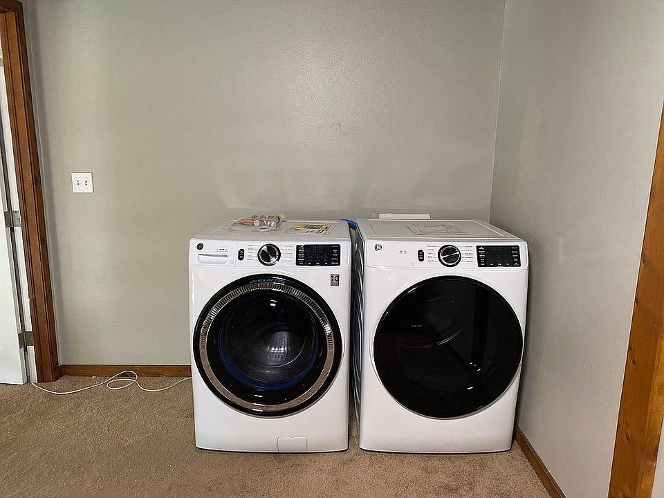 2nd image of 3020 Village Dr #134N100