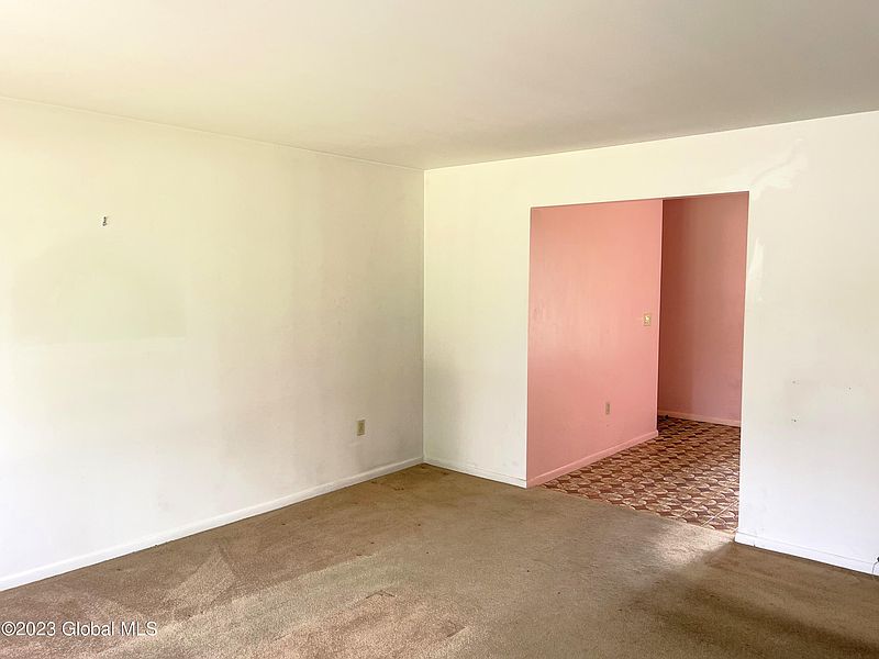 5th image of 72 Edmund Drive