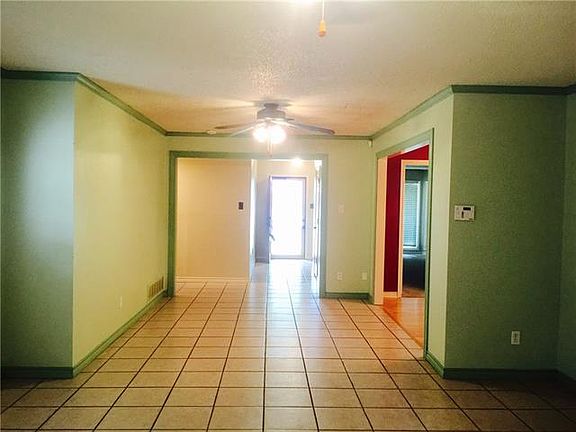 4th image of 3700 S 20th St