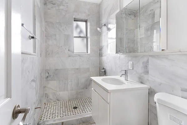 Rented by Compass | media 14