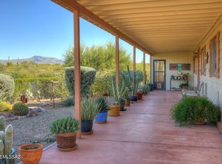 7725 S Coyote Creek Trl, Tucson, AZ 85747