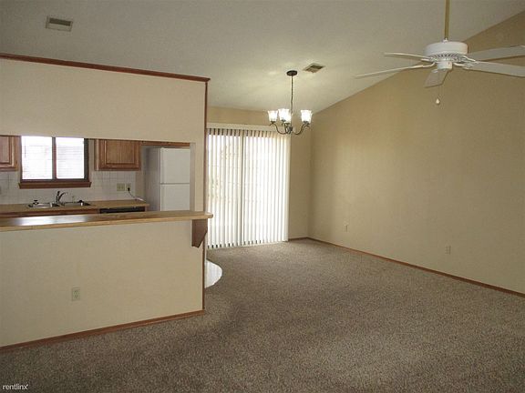 4. 439 N Eisenhower, Living Room