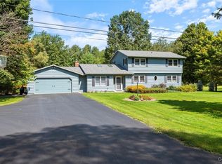 6081 Holcomb Hill Rd, La Fayette, NY 13084