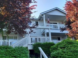 3722 Rucker Ave APT B, Everett, WA 98201
